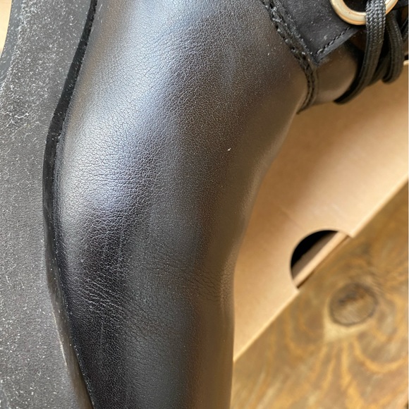 UGG Waterproof Aya Size 8 - Picture 8 of 10